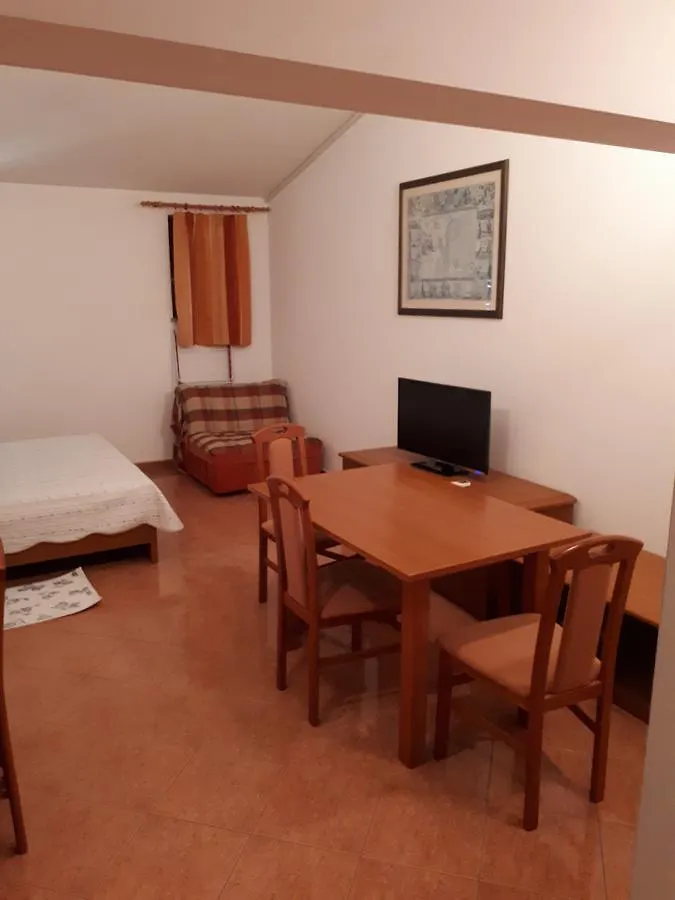 Apartments Lav Poreč 0*,  Kroatien