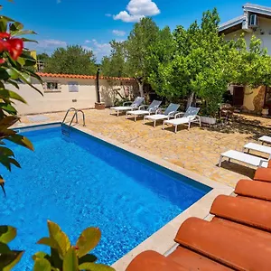 Olive House , Zadar Kroatien